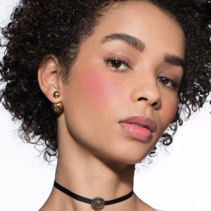 Румяна Dior Rouge Blush - 962 Poison Matte
