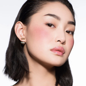 Румяна Dior Rouge Blush - 962 Poison Matte