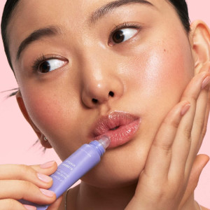 Бальзам для губ LANEIGE Lip Glowy Balm - Blueberry