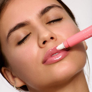 Оттеночный бальзам для губ и щек Clarins Lip Perfector Shimmer Lip Gloss - 01 rose shimmer