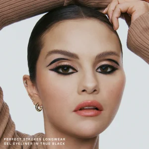 Rare Beauty Perfect Strokes Longwear & Waterproof Gel Eyeliner - True Black suvga chidamli gel ko'z qalam