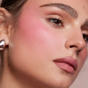 Дуэт кремовых и пудровых румян PATRICK TA Major Headlines Double-Take Crème & Powder Blush Duo - She's a Doll