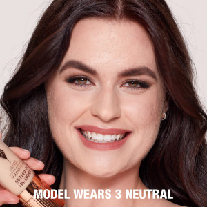 Charlotte Tilbury Airbrush Flawless Foundation - 3 Neutral tonal krem