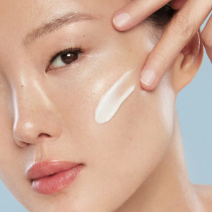Крем-гель для увлажнения Charlotte Tilbury Magic Water Cream - 50ml