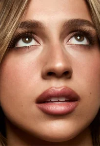 Rhode peptide lip shape - lean, issiq jigarrang lab qalam