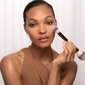 Пудра рассыпчатая Hourglass Veil™ Translucent Setting Powder - Translucent