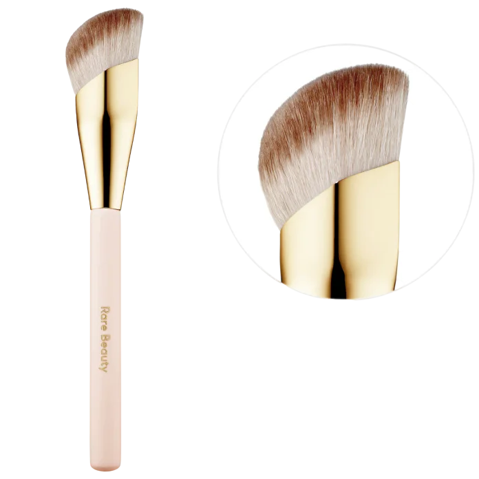 Кисть для нанесения тональной основы Rare Beauty by Selena Gomez Liquid Touch Foundation Brush
