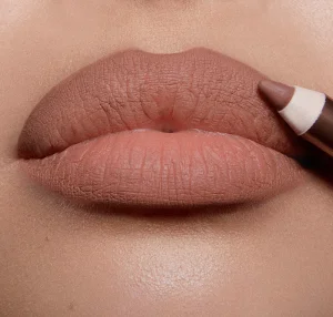 Карандаш для губ Charlotte Tilbury Lip Cheat Lip Liner - Iconic Nude