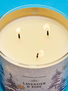 Ароматическая свеча с 3 фитилями Bath & Body Works Lavender & Pine 3-Wick Candle - 411 г