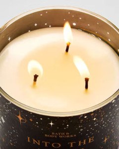 Ароматическая свеча с 3 фитилями Bath & Body Works Into The Night 3-Wick Candle - 411 г