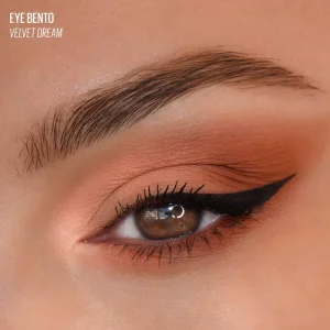 Kaja Eye Bento Bouncy Eyeshadow Trio - Velvet Dream 13 ko'z tenlari triosi