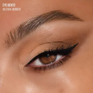 Трио теней для век Kaja Eye Bento Bouncy Eyeshadow Trio - Neutral Moment 14