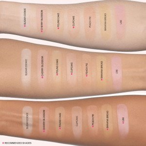 Рассыпчатая пудра HUDA BEAUTY Easy Bake Blurring Loose Baking & Setting Powder - Peach Cupcake