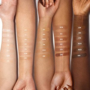 Сияющая увлажняющая тональная основа MAKEUP BY MARIO SurrealSkin® Luminous Hydrating Foundation - 1С