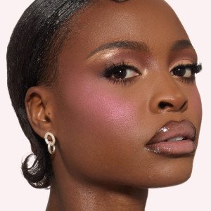 Палетка румян и хайлайтера HUDA BEAUTY Blush Filter Blurring Blushlighters Palette, 7.5 г