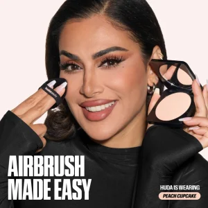 Matlashtiruvchi presslangan pudra HUDA BEAUTY Easy Bake Airbrush Matte Pressed Setting Powder Cherry Blossom Cake, 8.5 g