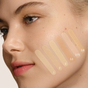 Armani Beauty Luminous Silk Perfect Glow Flawless Oil-Free Foundation - 3 yuz uchun tonal krem