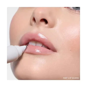 Блеск для губ REFY Lip Gloss with Hyaluronic Acid - Oat