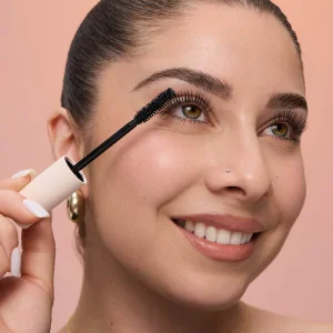 Объёмная тушь Rare Beauty Perfect Strokes Universal Volumizing Mascara - Black