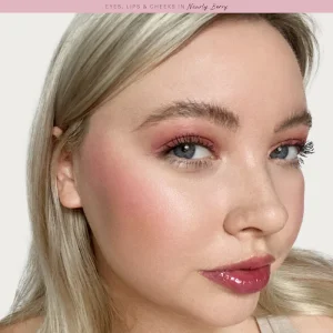 Кремовые румяна Rare Beauty by Selena Gomez Stay Vulnerable Melting Cream Blush - Nearly Berry