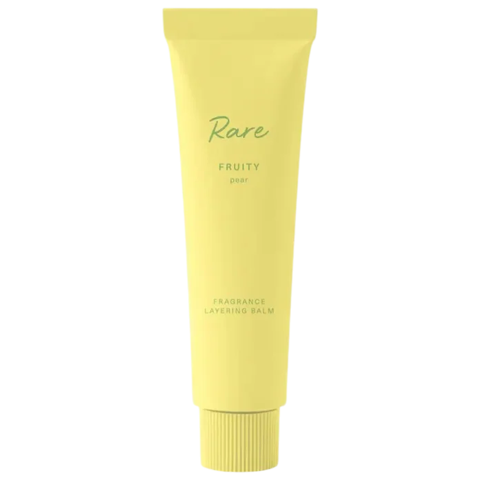 Rare Beauty by Selena Gomez Fruity Pear Fragrance Layering Balm - 20 ml atir hidini kuchaytirish uchun parfyumeriya balzami