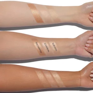 Сияющая пудра-хайлайтер Anastasia Beverly Hills Glow Seeker Champagne Gold Powder Highlighter - Enchanted